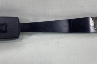 Attache ceinture avant droit TOYOTA YARIS 1
