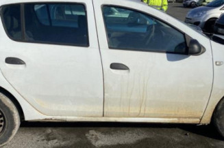 Poignee porte arriere droit DACIA SANDERO 2