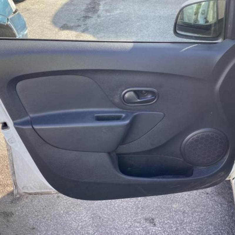 Poignee porte arriere droit DACIA SANDERO 2 Photo n°19
