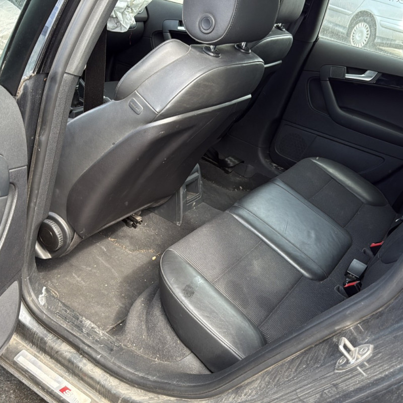 AUDI A3 2 SPORTBACK PHASE 2 2.0 TDI - 16V TURBO Photo n°10