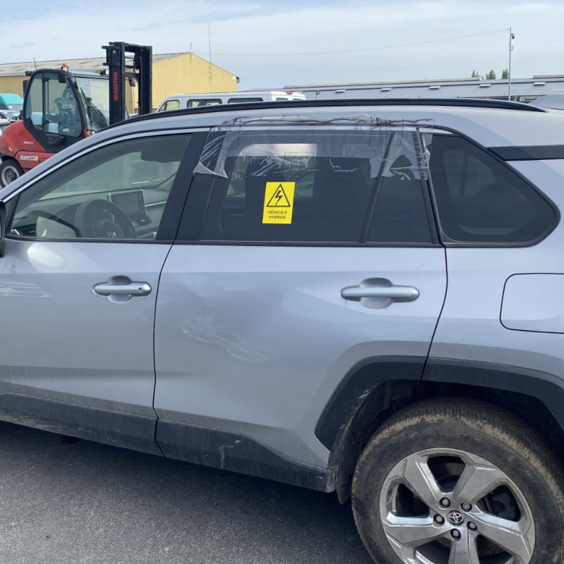 TOYOTA RAV4 5 PHASE 1 2.5i - 16V HYBRID Photo n°8