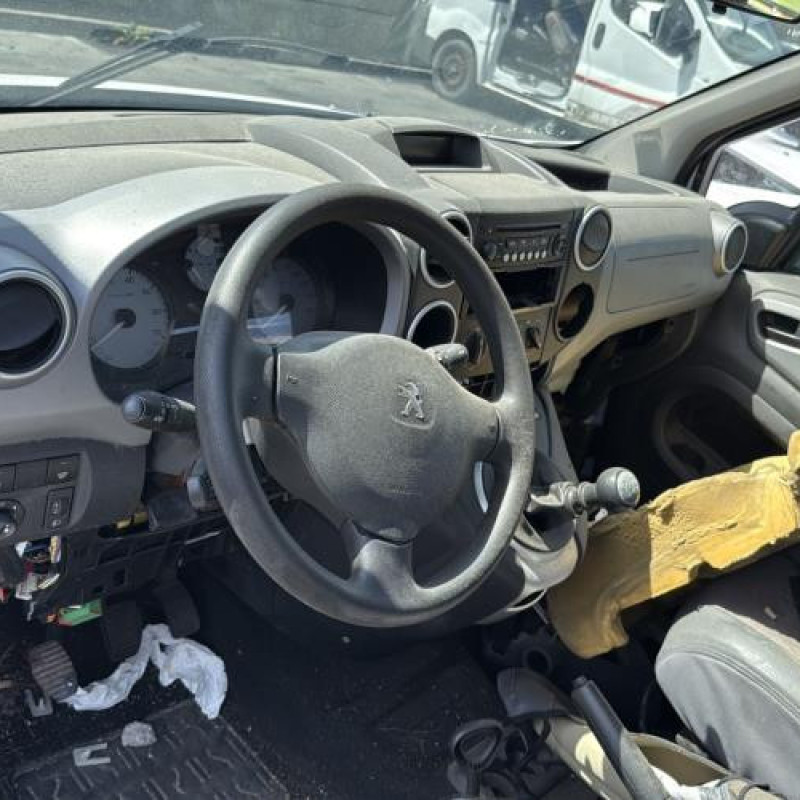 Boitier air bag PEUGEOT PARTNER 2 Photo n°13