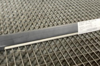 Baguette de porte avant droite PEUGEOT 406