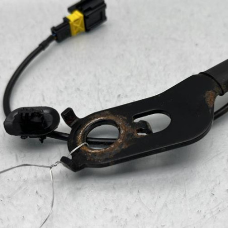 Attache ceinture centrale avant PEUGEOT EXPERT 4