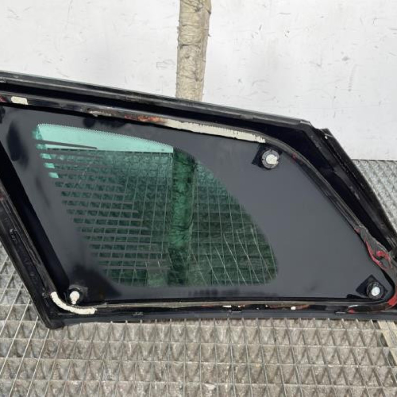 Custode arriere droit CITROEN C3 AIRCROSS Photo n°4