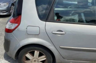 Custode arriere droit RENAULT SCENIC 2