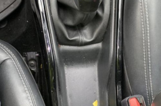 Bas de caisse gauche PEUGEOT 2008 1