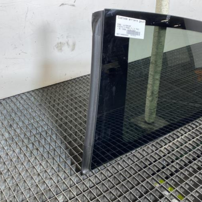 Custode arriere gauche FORD FIESTA 5 Photo n°3