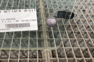 Custode arriere droit CITROEN AX