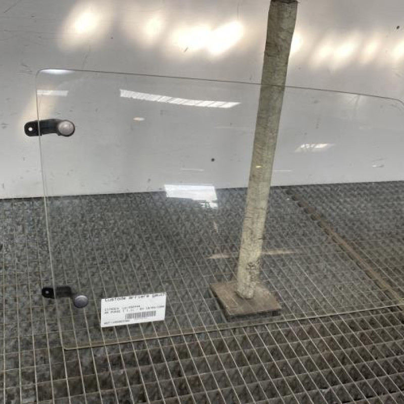 Custode arriere gauche CITROEN AX Photo n°6