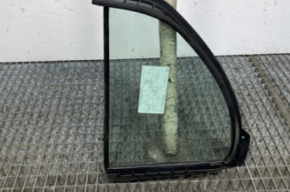 Custode arriere droit (porte) TOYOTA YARIS 2