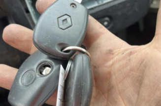 Amortisseur avant gauche RENAULT CLIO 3