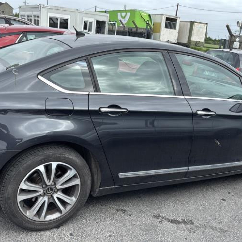 Ceinture arriere gauche CITROEN C5 2 Photo n°8