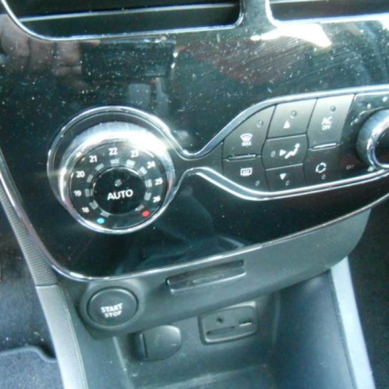Jante RENAULT CLIO 4 Photo n°9