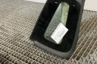 Custode arriere gauche PEUGEOT 2008 1