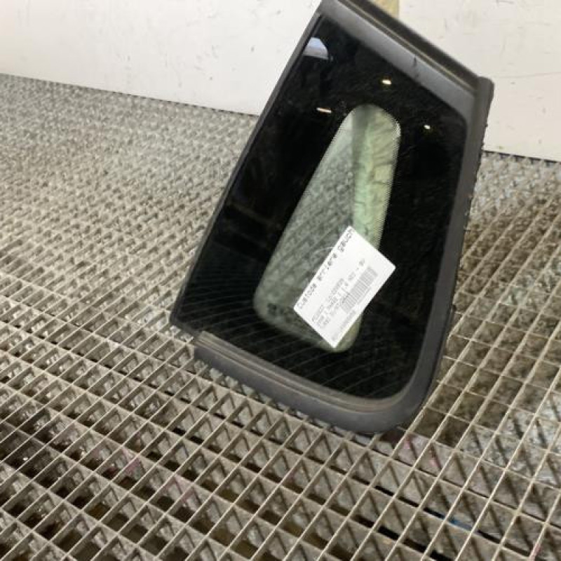 Custode arriere gauche PEUGEOT 2008 1 Photo n°2