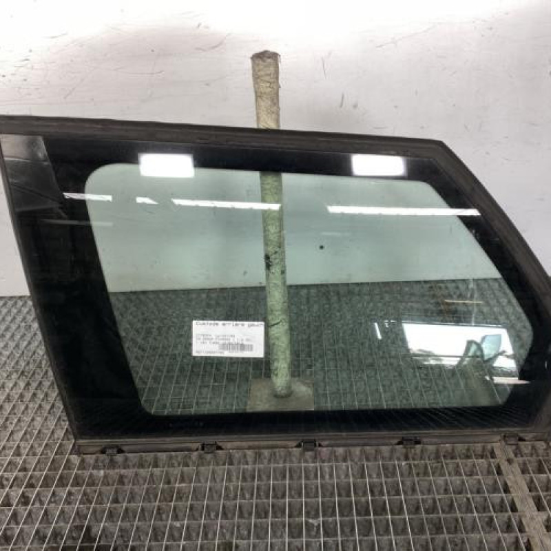 Custode arriere gauche CITROEN C4 GRAND PICASSO 1 Photo n°1