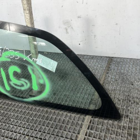 Custode arriere gauche TOYOTA YARIS 2