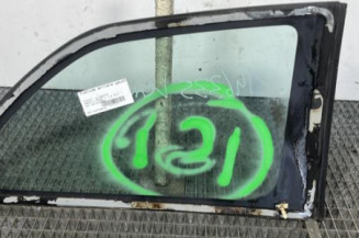 Custode arriere gauche TOYOTA YARIS 2