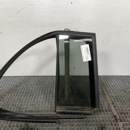 Custode arriere gauche (porte) VOLKSWAGEN TOURAN 2 Photo n°1