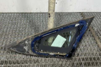 Custode avant droit FORD FIESTA 6