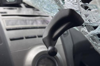 Custode avant gauche (porte) TOYOTA YARIS 2