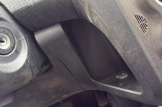 Custode avant gauche (porte) TOYOTA YARIS 2