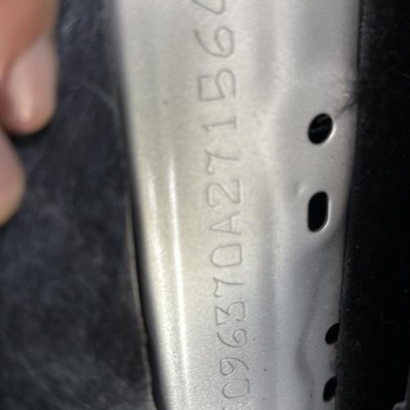 Custode avant gauche (porte) TOYOTA YARIS 2 Photo n°20