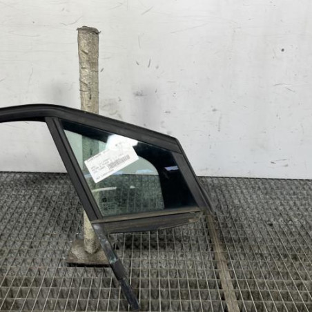 Custode avant droit (porte) OPEL ASTRA K Photo n°1