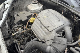 Pretensionneur de ceinture avant droit RENAULT KANGOO 1