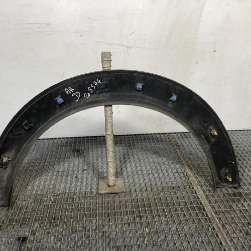 Extension d'aile arriere droit CITROEN C4 CACTUS Photo n°4