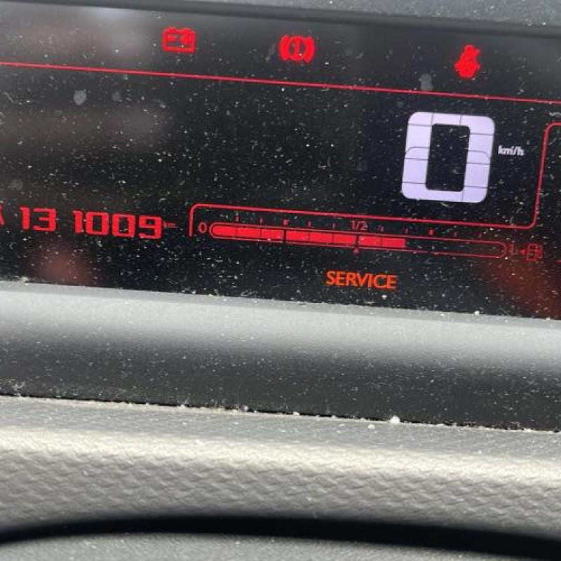 Extension d'aile arriere droit CITROEN C4 CACTUS Photo n°9