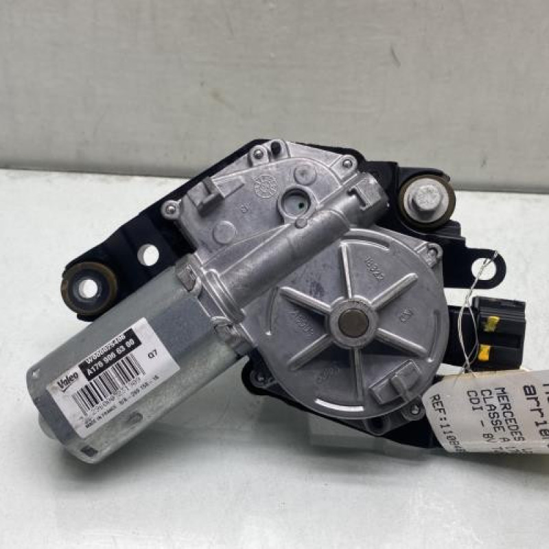 Moteur essuie glace arriere MERCEDES CLASSE A 176 Photo n°1