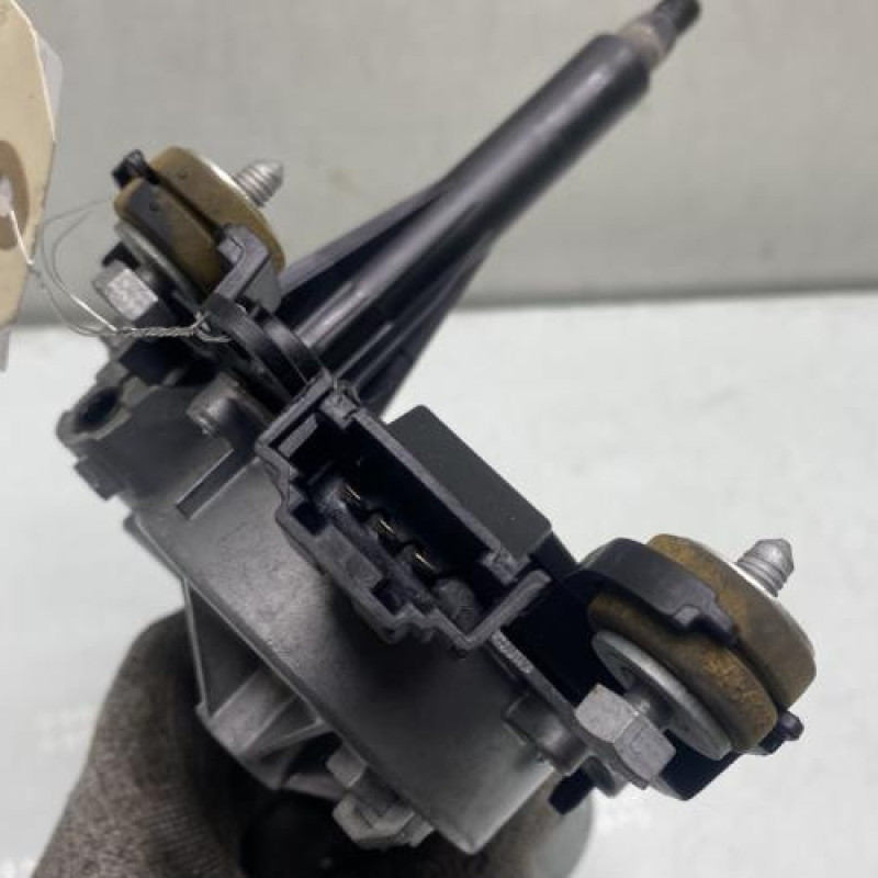 Moteur essuie glace arriere MERCEDES CLASSE A 176 Photo n°4