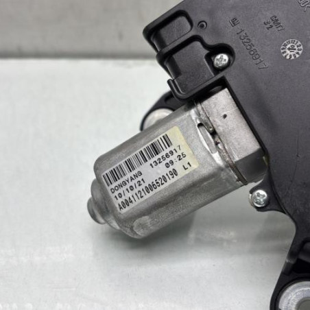Moteur essuie glace arriere VAUXHALL ASTRA H