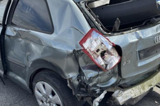 Moteur essuie glace arriere AUDI A3 2