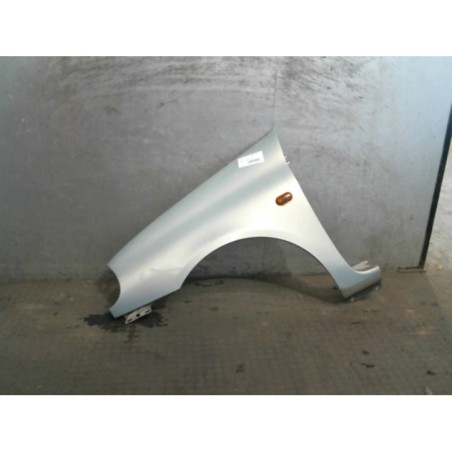 Aile avant gauche RENAULT CLIO 2 Photo n°1