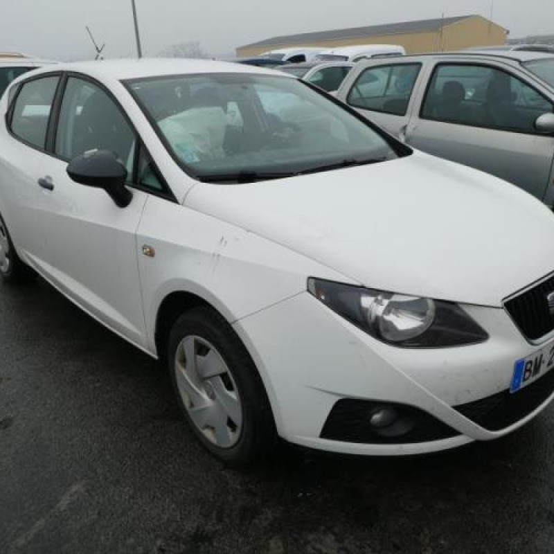 Aile avant gauche SEAT IBIZA 4 Photo n°5