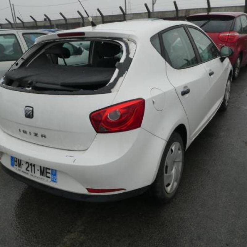 Aile avant gauche SEAT IBIZA 4 Photo n°12