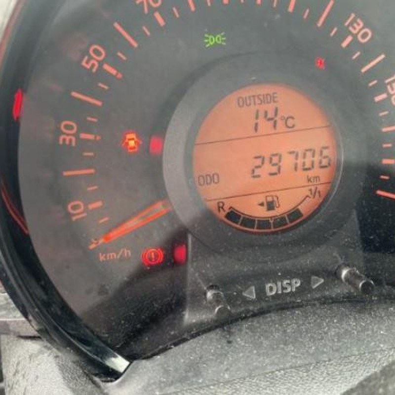 Pare boue arriere droit CITROEN C1 2 Photo n°18