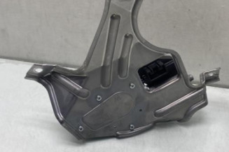 Moteur essuie glace arriere TOYOTA YARIS 3