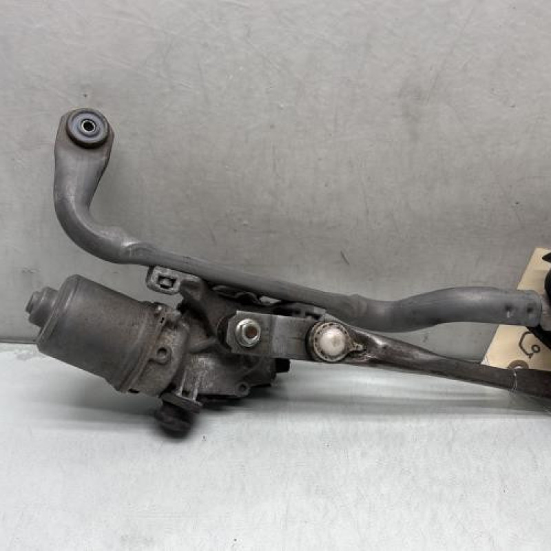 Moteur essuie glace avant TOYOTA YARIS 3 Photo n°1
