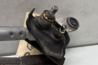 Moteur essuie glace avant TOYOTA YARIS 3