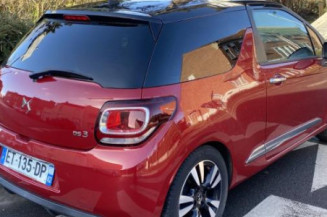 Poignee porte avant droit DS DS3 Photo n°1