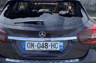 Pare boue arriere gauche MERCEDES CLASSE GLA 156