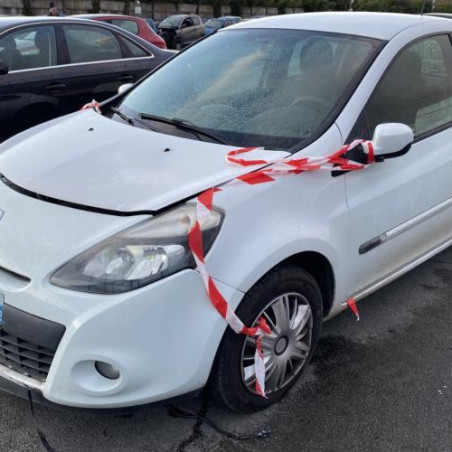 Moteur RENAULT CLIO 3 Photo n°1