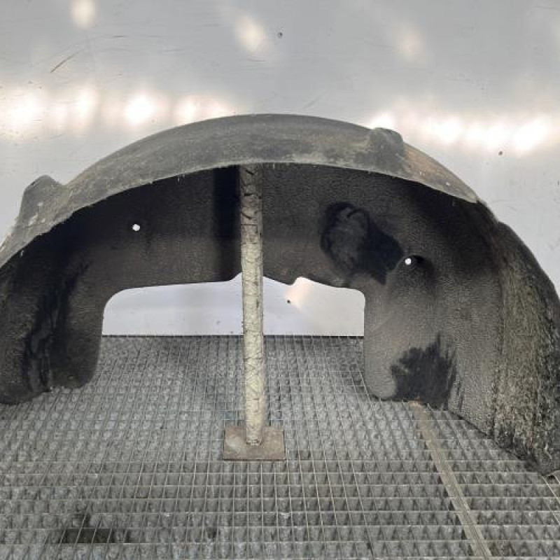 Pare boue arriere gauche MERCEDES CLASSE M 164 Photo n°1