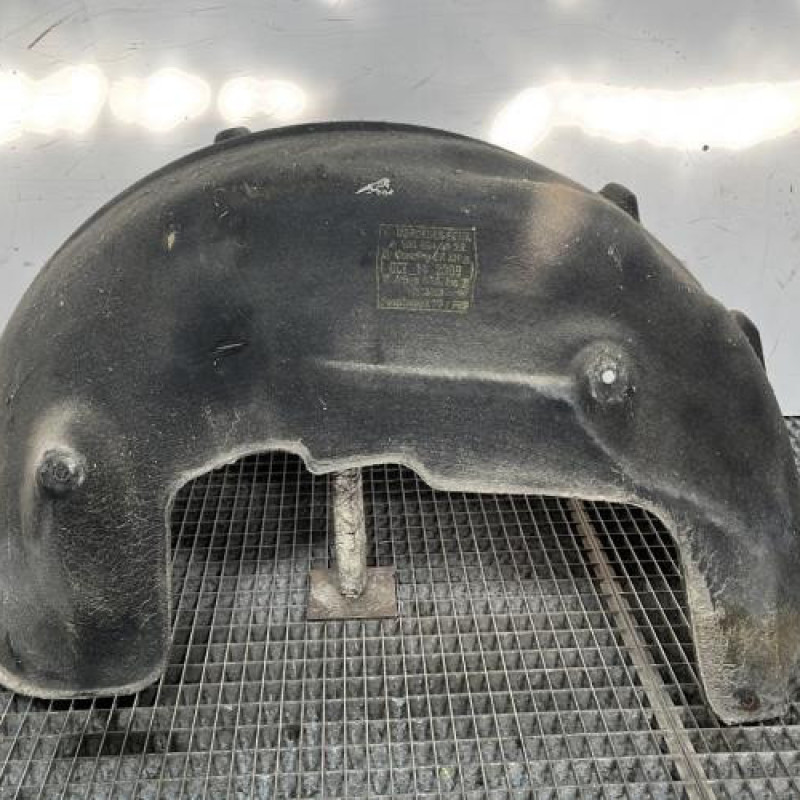 Pare boue arriere gauche MERCEDES CLASSE M 164 Photo n°2