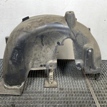 Pare boue arriere gauche PEUGEOT 2008 1