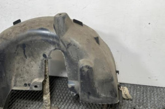 Pare boue arriere gauche PEUGEOT 2008 1
